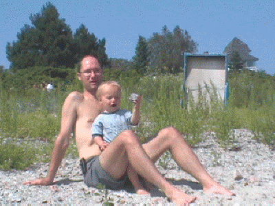 Papa und Timo am Strand